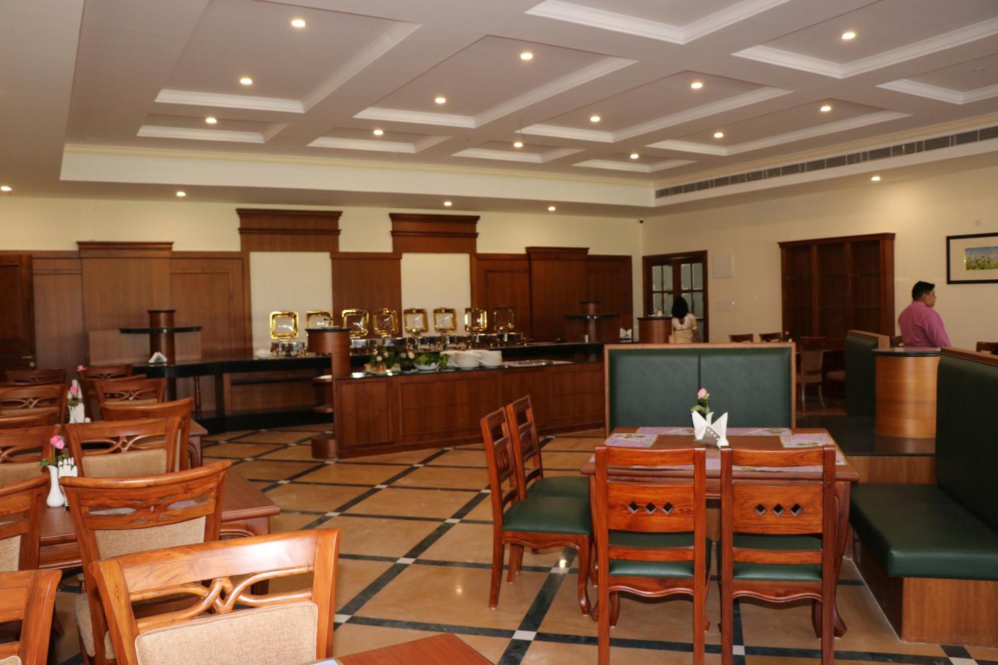 Royale De' Casa Resort Kāziranga Dış mekan fotoğraf