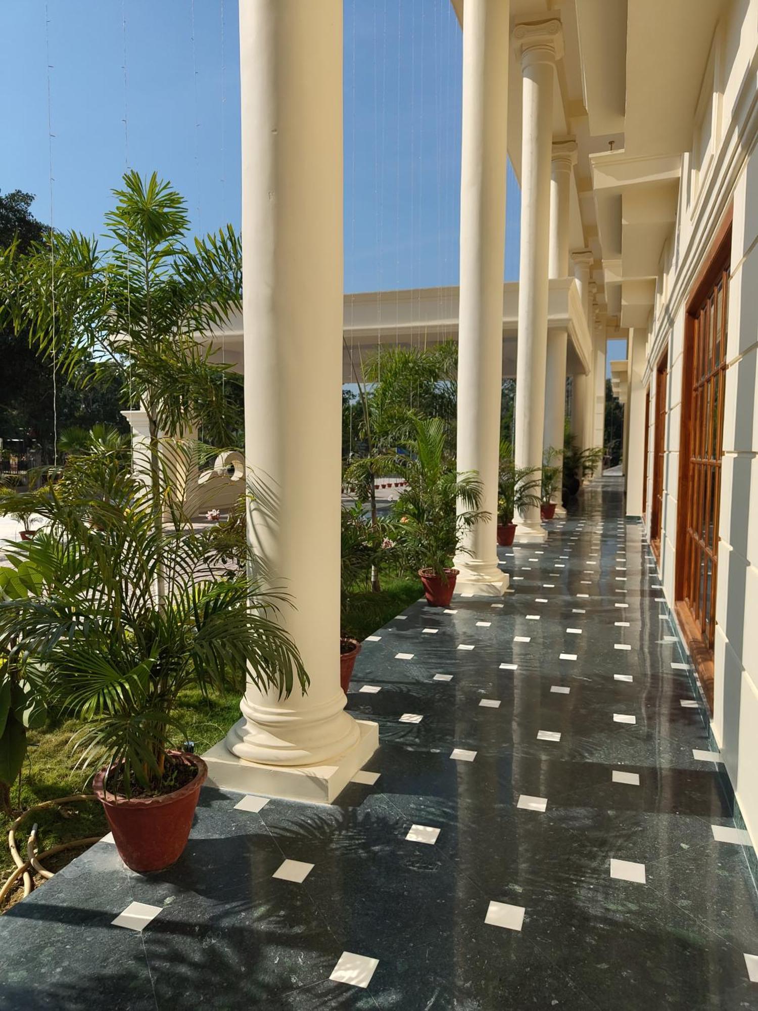 Royale De' Casa Resort Kāziranga Dış mekan fotoğraf