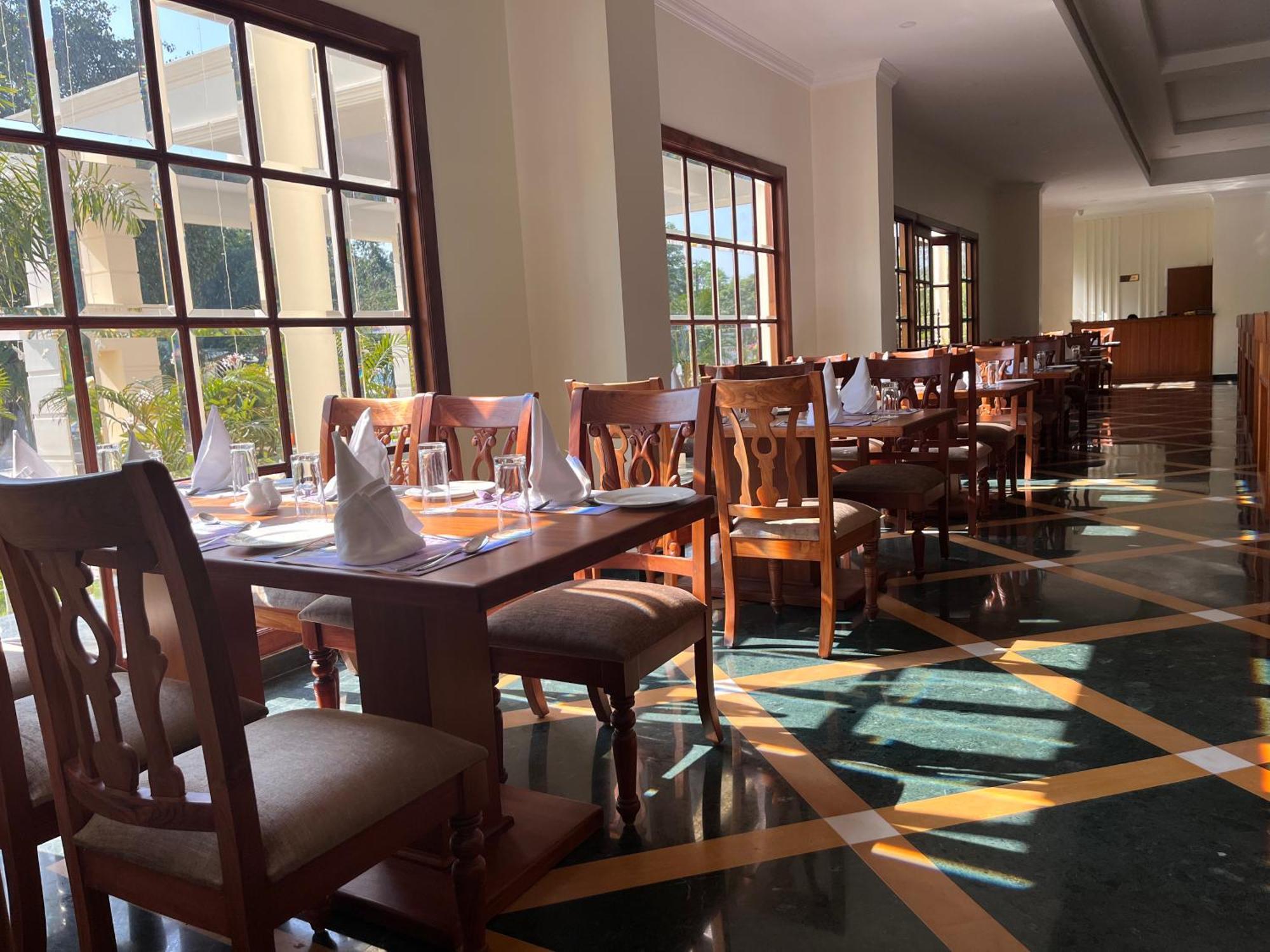 Royale De' Casa Resort Kāziranga Dış mekan fotoğraf