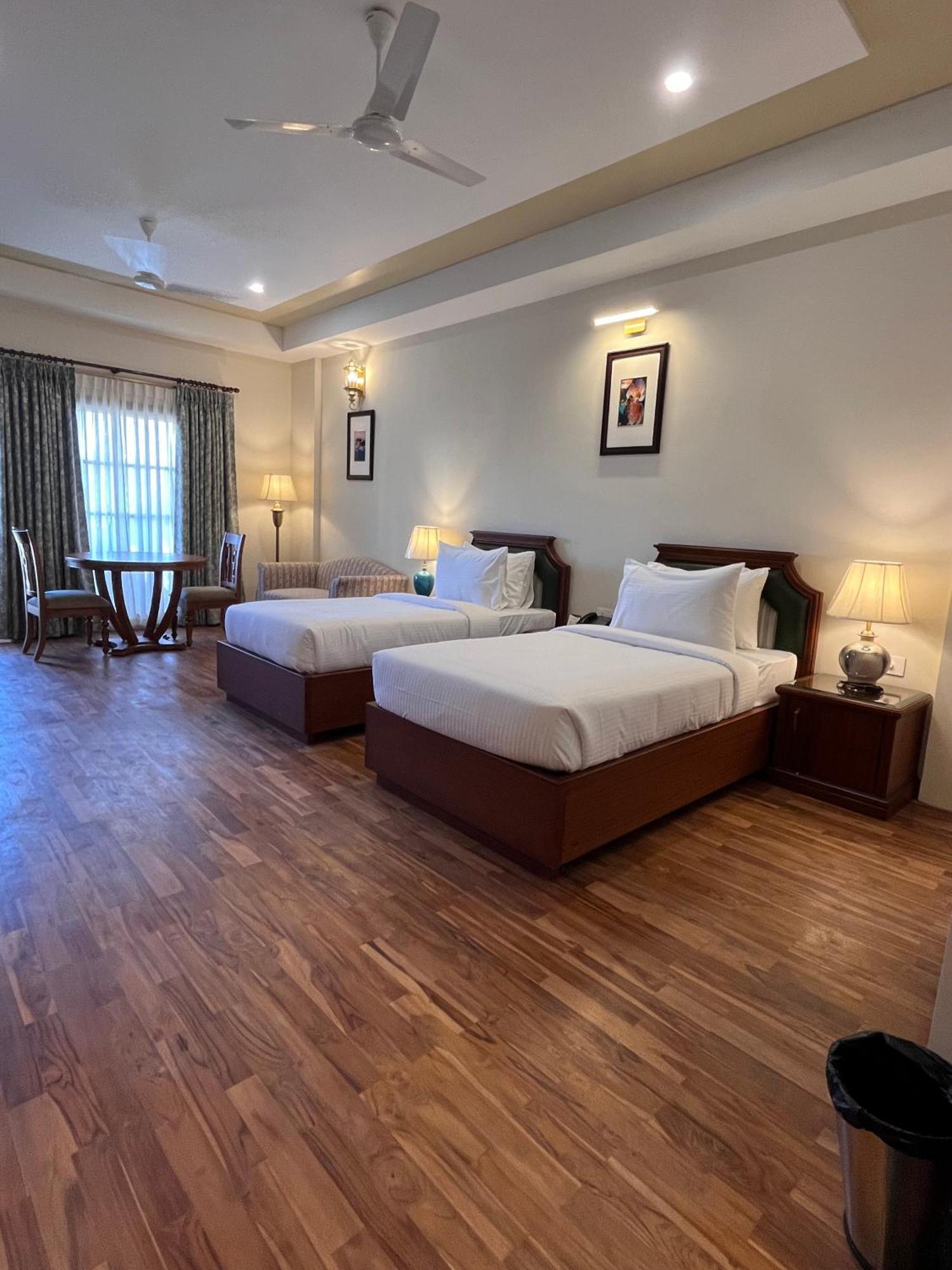 Royale De' Casa Resort Kāziranga Dış mekan fotoğraf