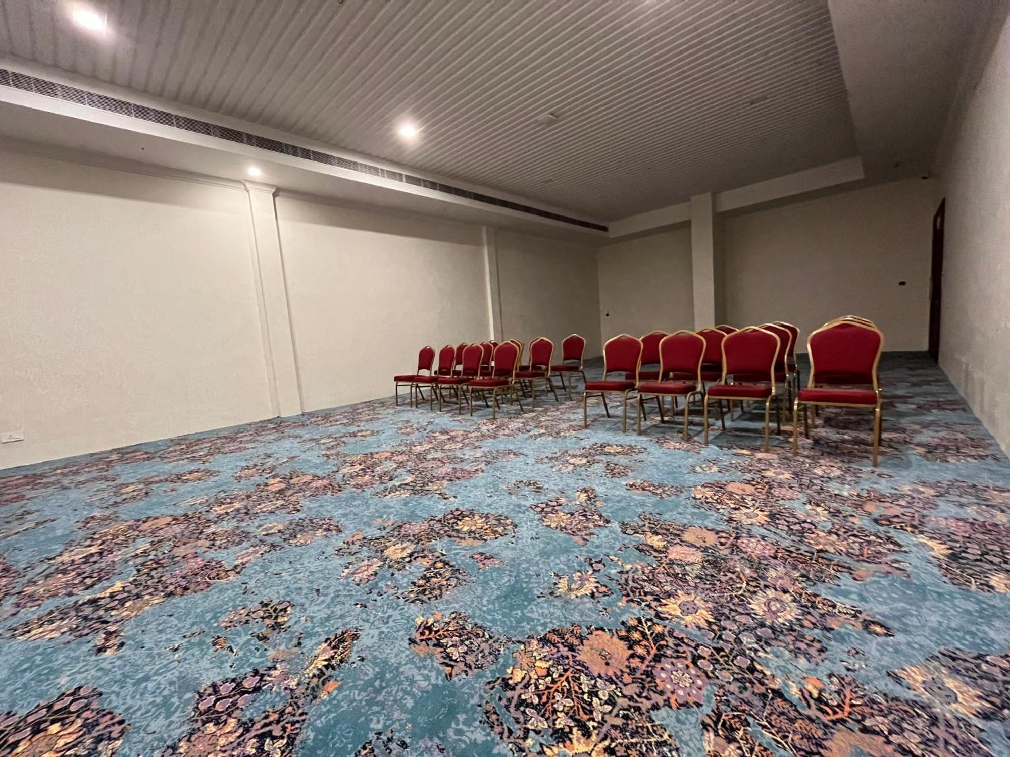 Royale De' Casa Resort Kāziranga Dış mekan fotoğraf